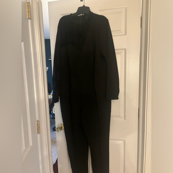 Black mesh jumpsuit - Picture 2 of 4